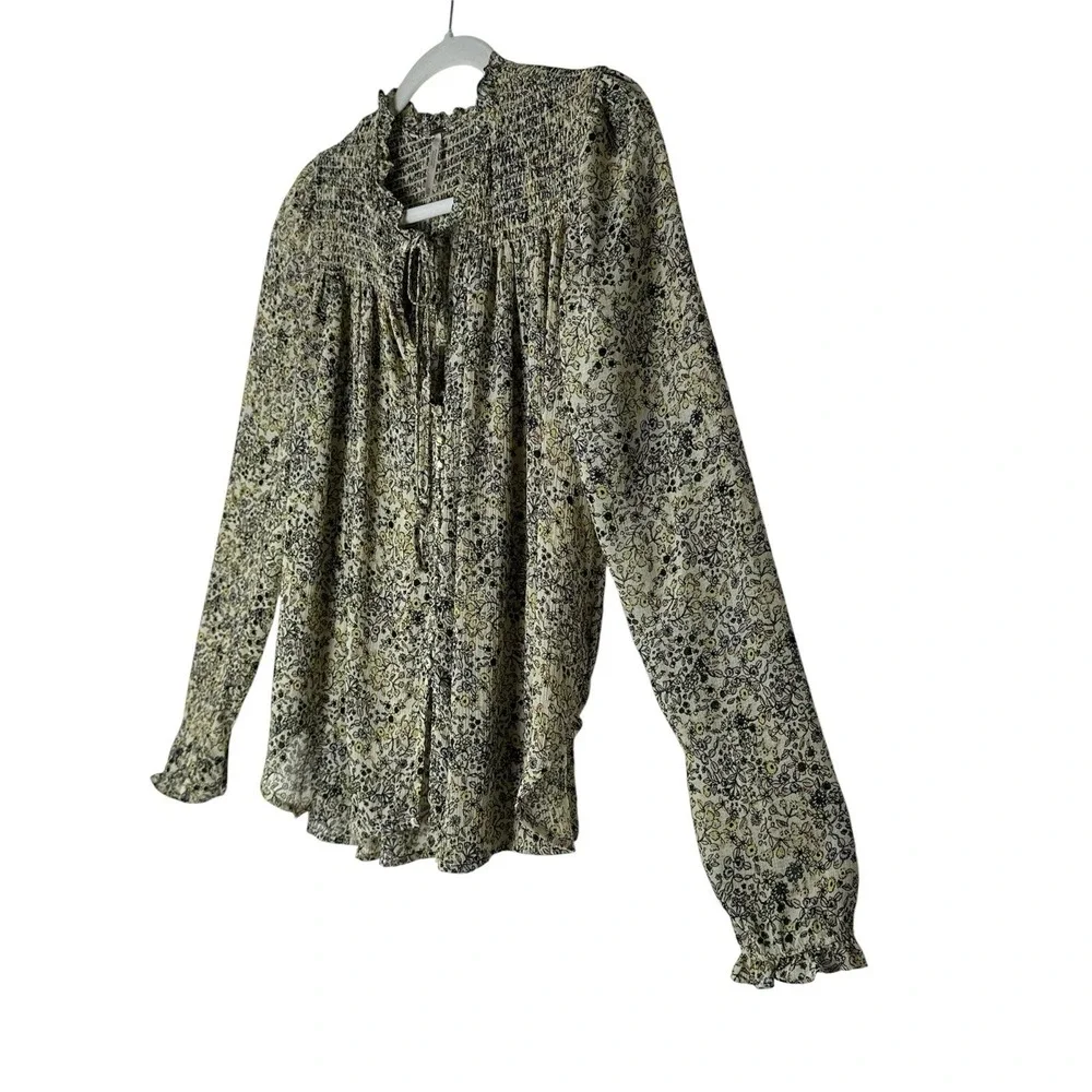 Free People Lela  Top‎ Women's Medium Floral Boho Hippie Long Sleeve Lightweight